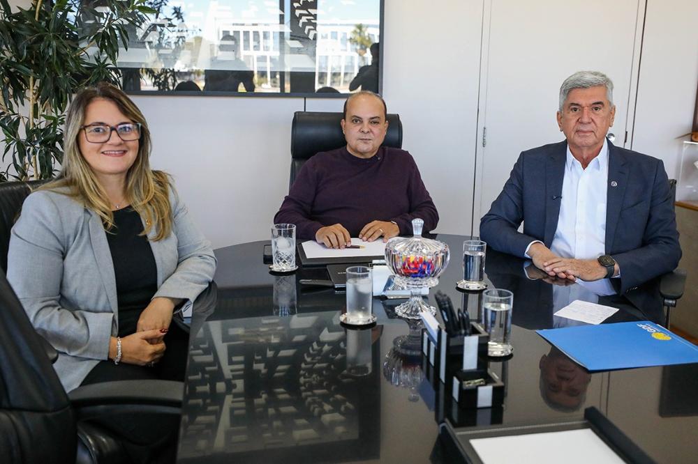 Capa da notícia: Caesb investe R$ 100 milhões para reduzir perdas de água e atender ao Marco Legal do Saneamento